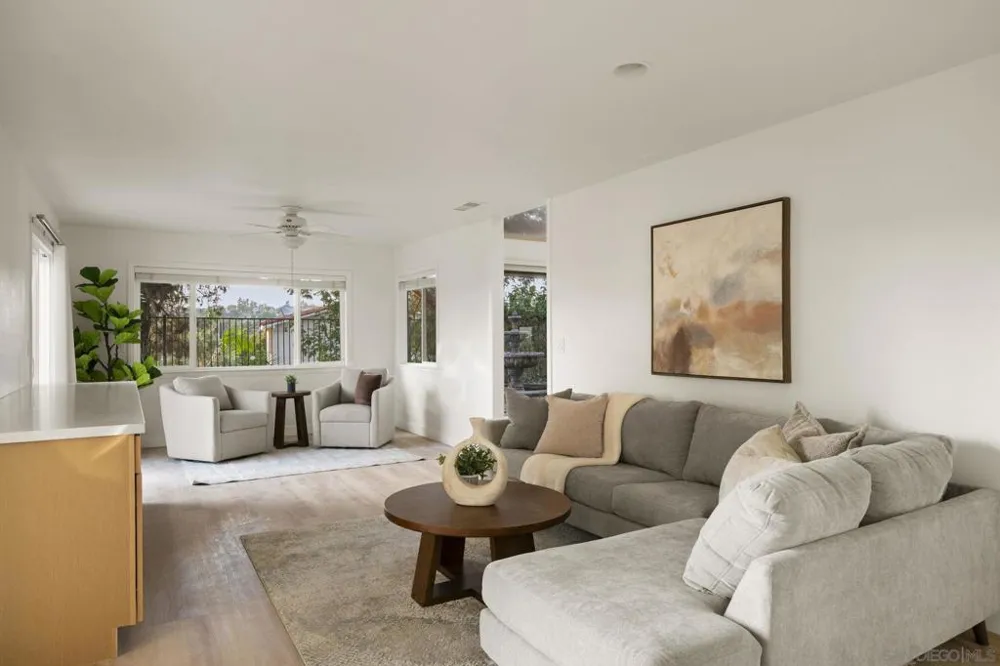 7001 Almaden Ln Carlsbad, CA 92009