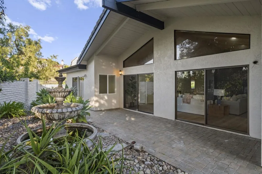 7001 Almaden Ln Carlsbad, CA 92009