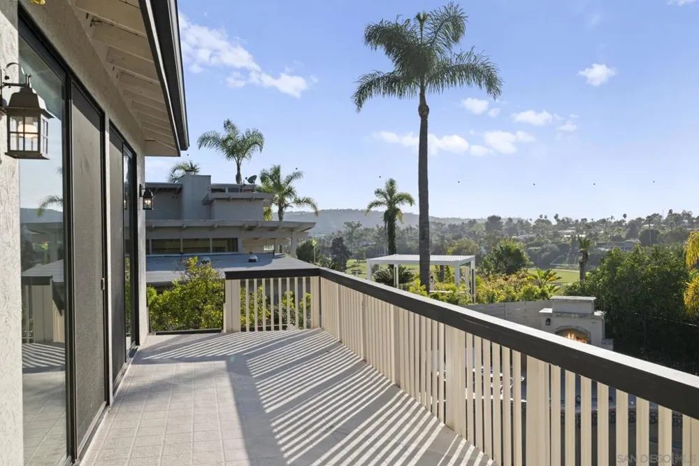 7001 Almaden Ln Carlsbad, CA 92009