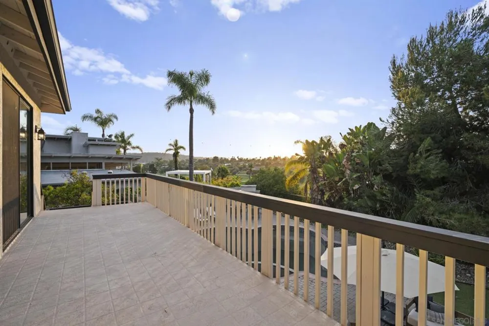 7001 Almaden Ln Carlsbad, CA 92009