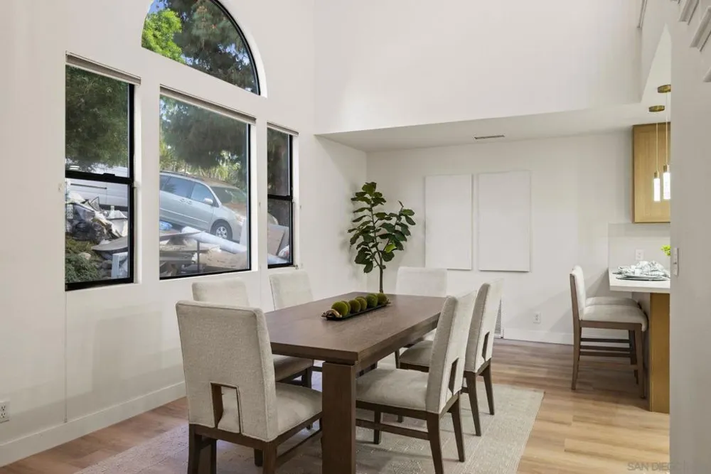 7001 Almaden Ln Carlsbad, CA 92009