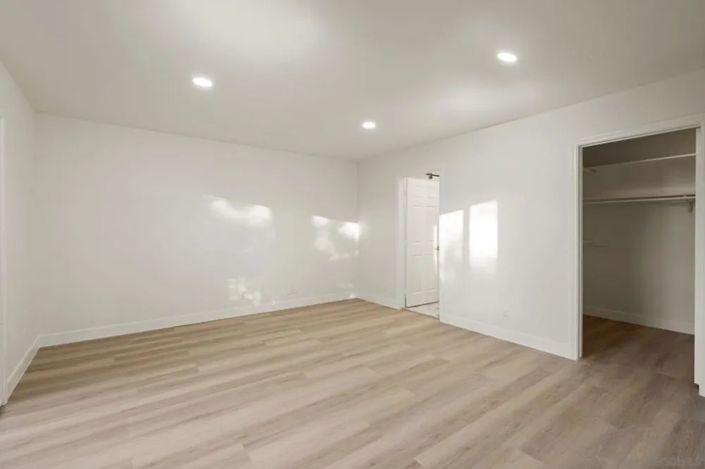 7001 Almaden Ln Carlsbad, CA 92009