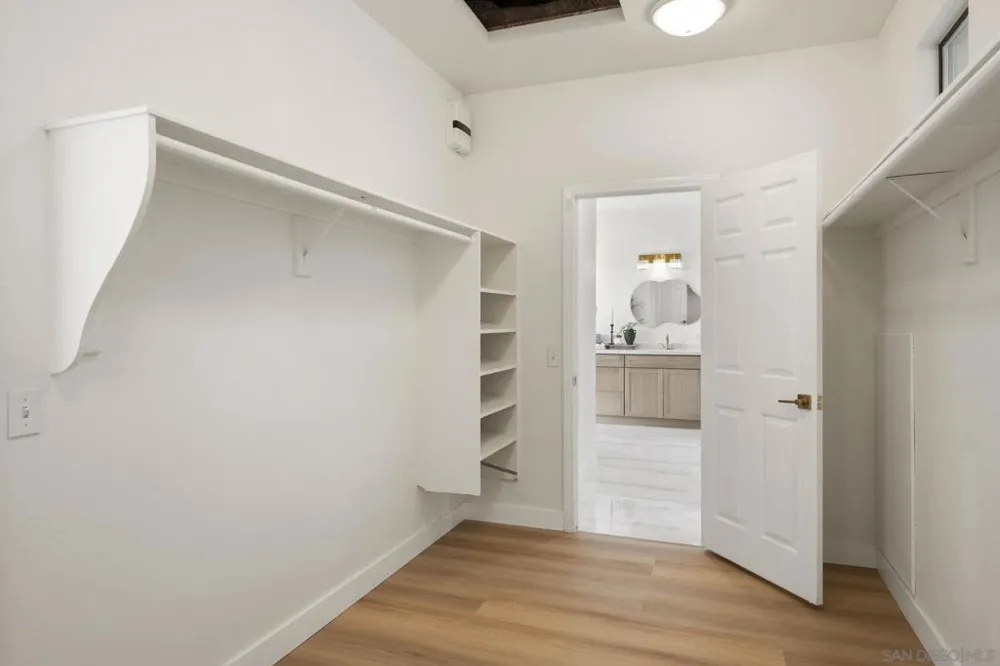 7001 Almaden Ln Carlsbad, CA 92009