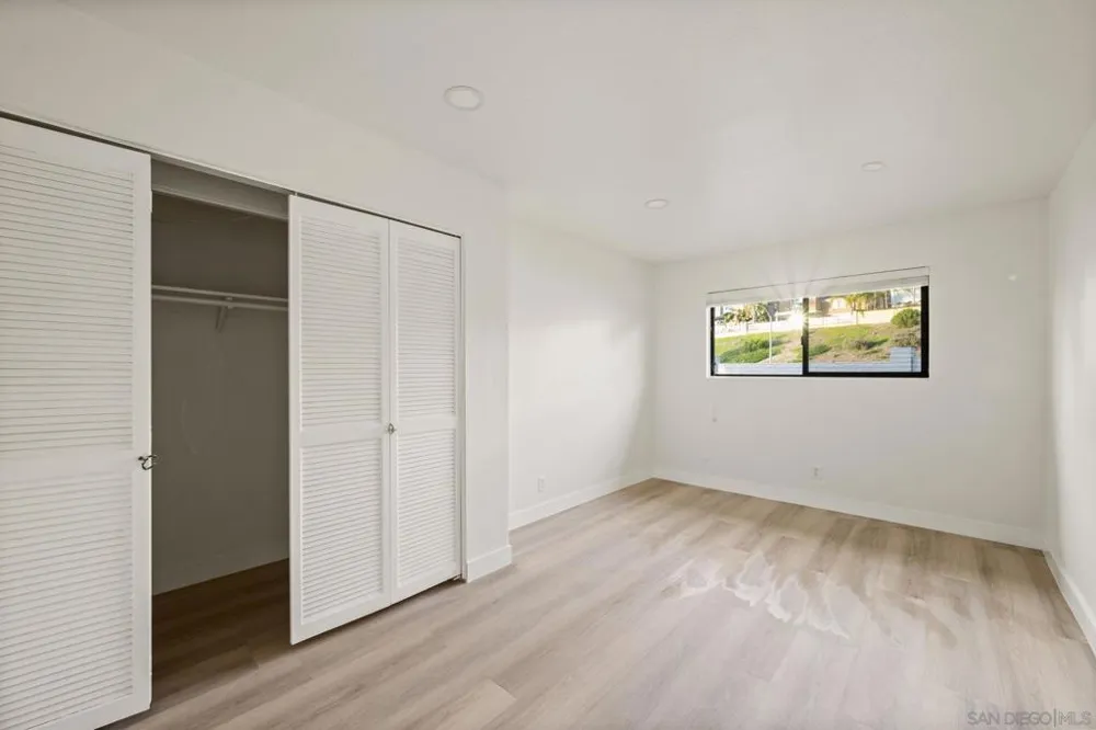 7001 Almaden Ln Carlsbad, CA 92009
