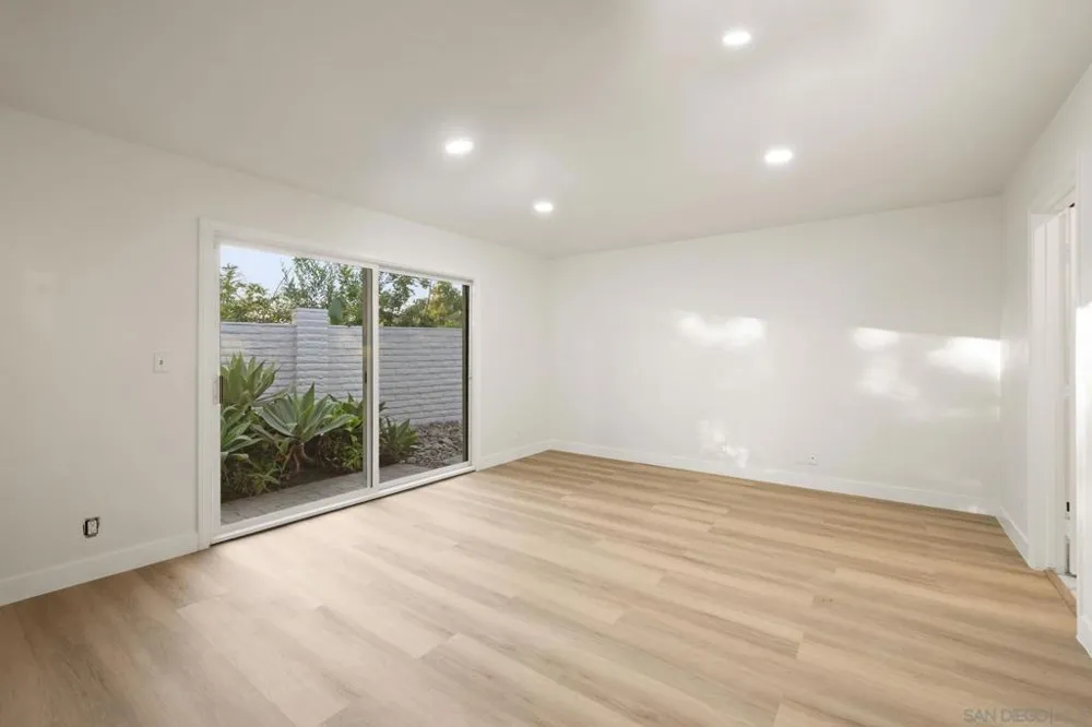 7001 Almaden Ln Carlsbad, CA 92009