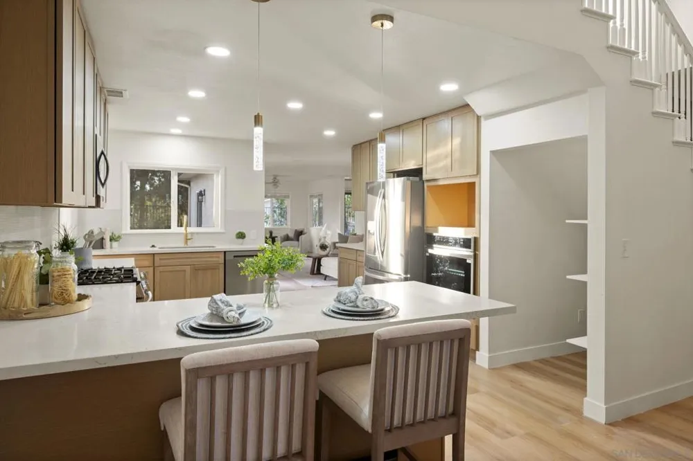 7001 Almaden Ln Carlsbad, CA 92009