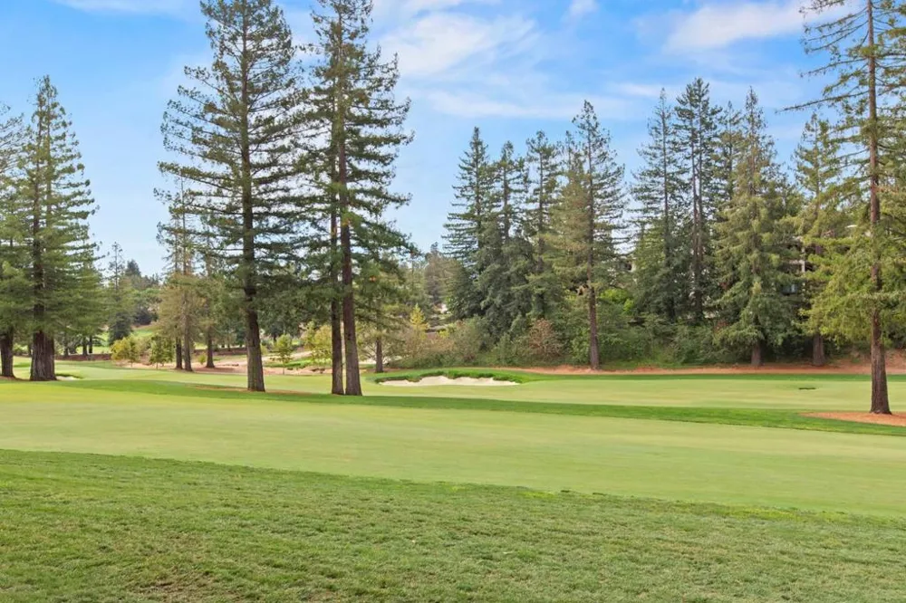 3 Trinity Court Menlo Park, CA 94025