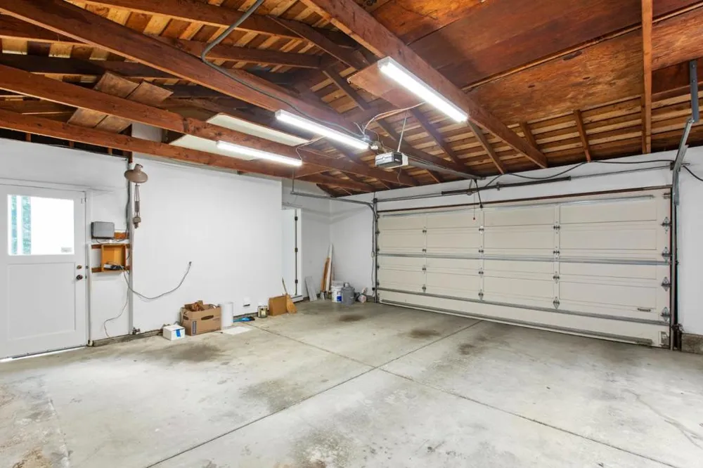 3 Trinity Court Menlo Park, CA 94025
