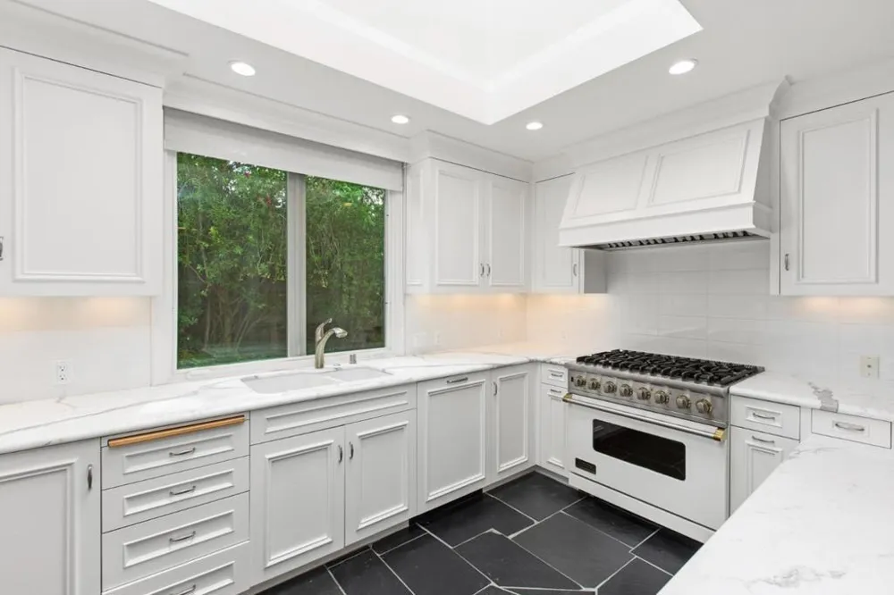 3 Trinity Court Menlo Park, CA 94025
