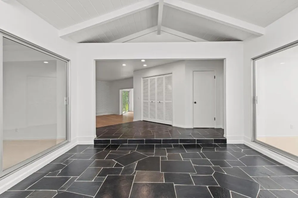 3 Trinity Court Menlo Park, CA 94025