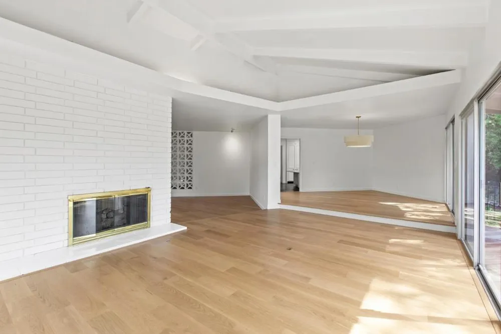 3 Trinity Court Menlo Park, CA 94025