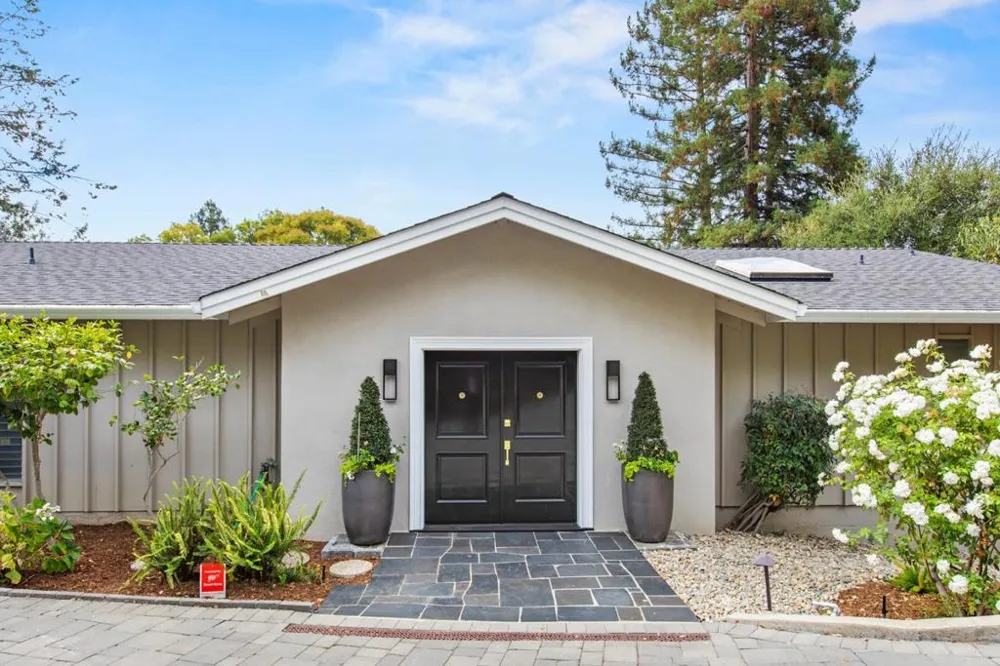 3 Trinity Court Menlo Park, CA 94025