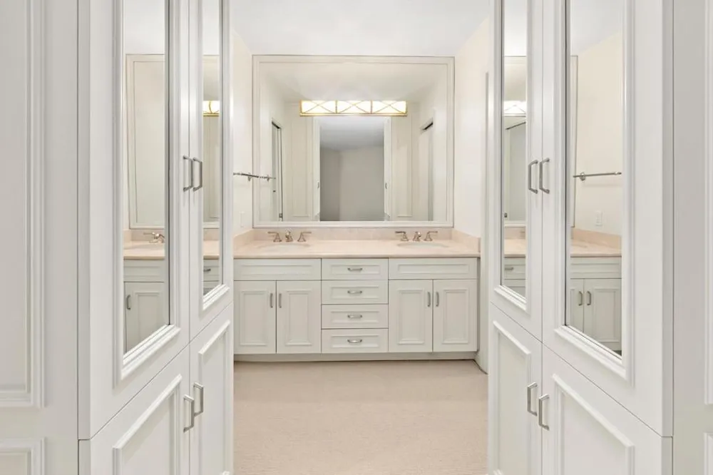 3 Trinity Court Menlo Park, CA 94025