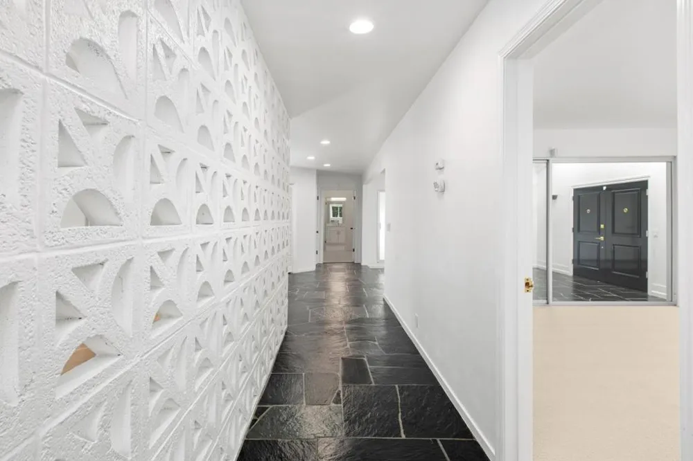 3 Trinity Court Menlo Park, CA 94025