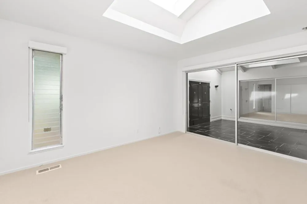 3 Trinity Court Menlo Park, CA 94025
