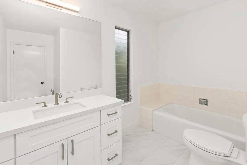3 Trinity Court Menlo Park, CA 94025