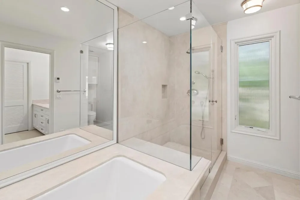 3 Trinity Court Menlo Park, CA 94025