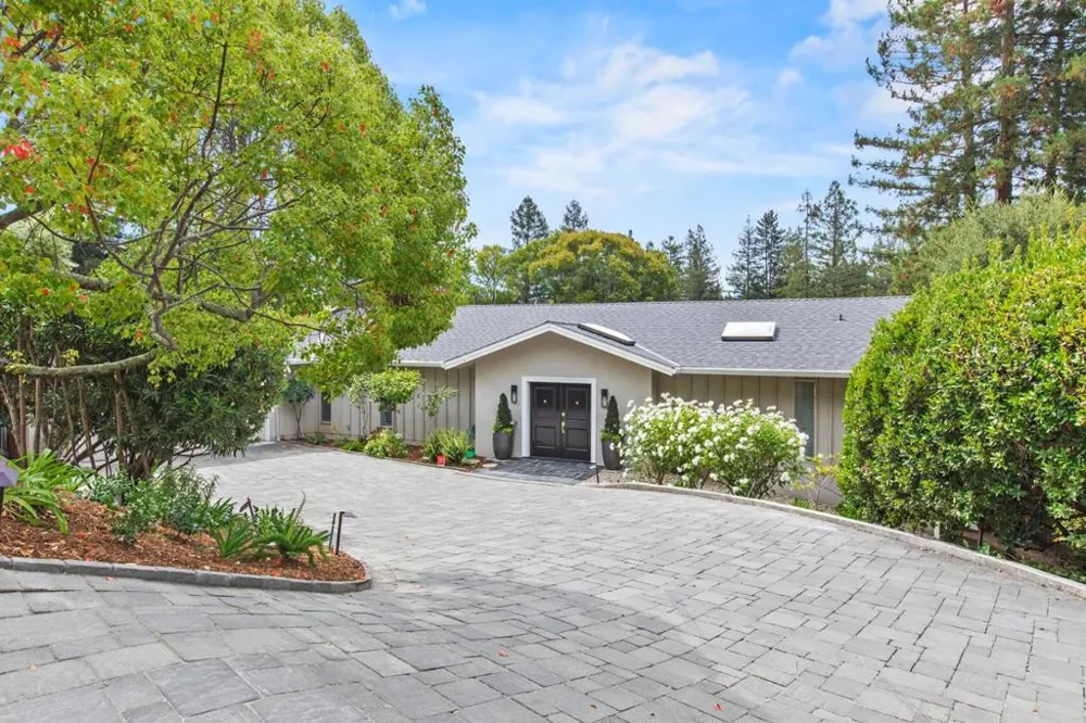 3 Trinity Court Menlo Park, CA 94025
