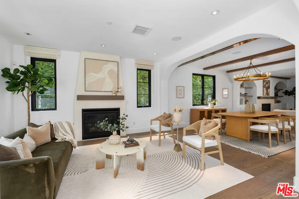 635 Seward Street Los Angeles, CA 90004