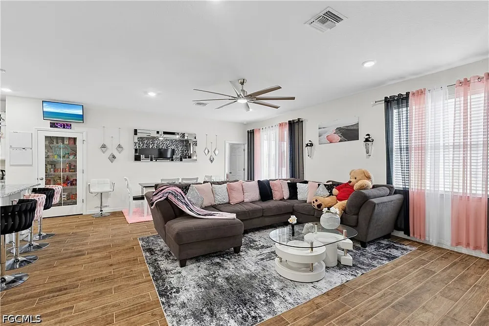 NW 14th Terrace Cape Coral, FL 33993