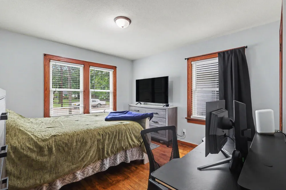 3132 5th Street Muskegon Heights, MI 49444