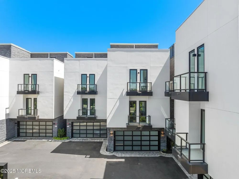 200 Ocean Avenue #16 Long Branch, NJ 07740