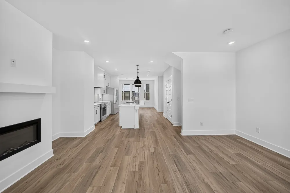 102 Melody Aly Nashville, TN 37207