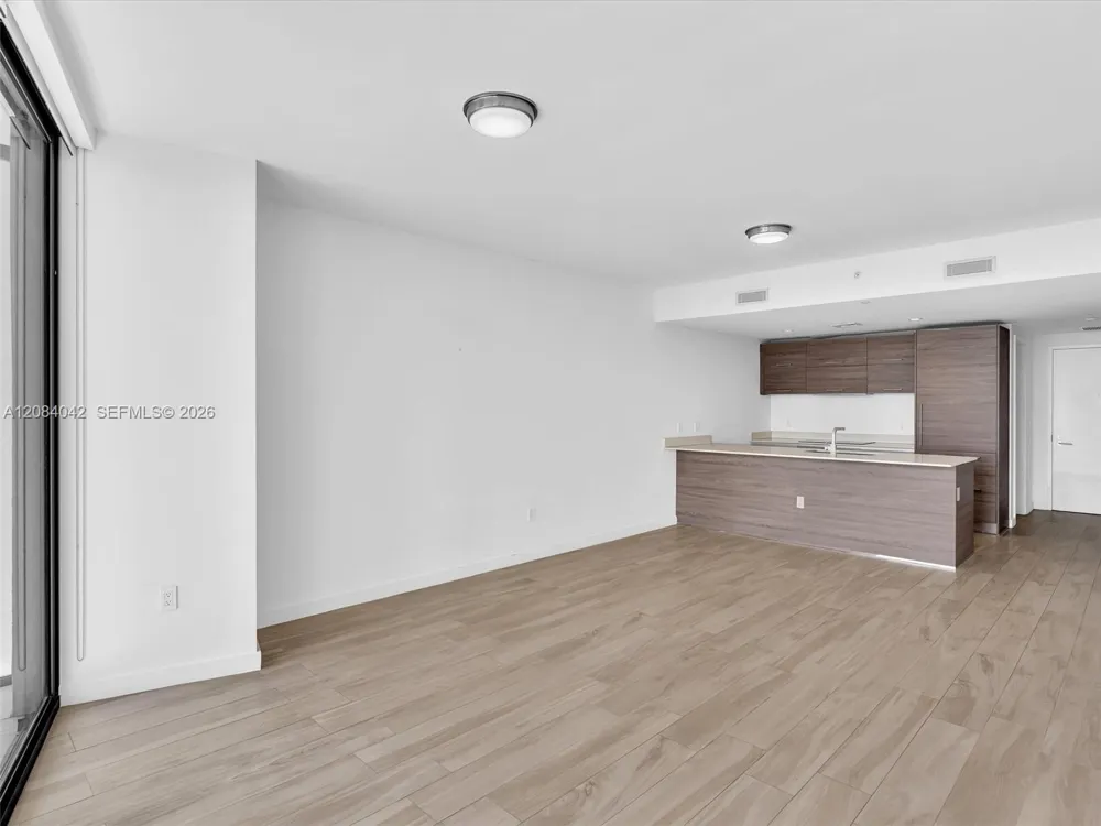 1300 S Miami Ave #3503 Miami, FL 33130