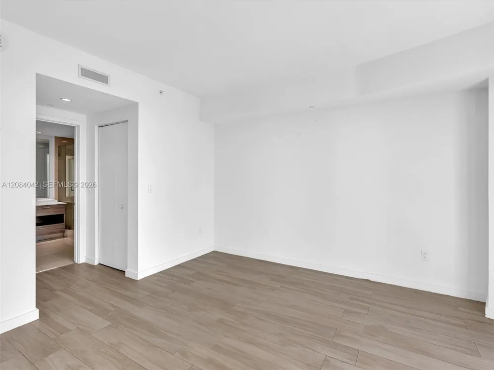 1300 S Miami Ave #3503 Miami, FL 33130
