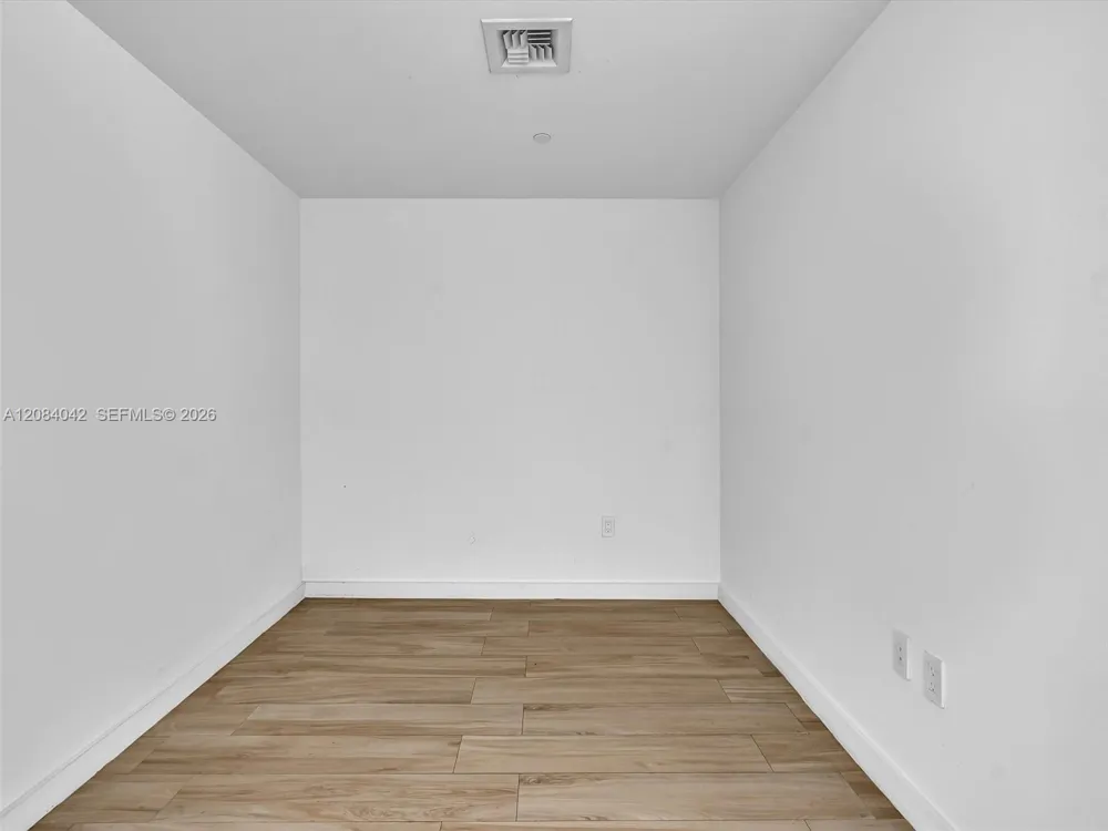 1300 S Miami Ave #3503 Miami, FL 33130