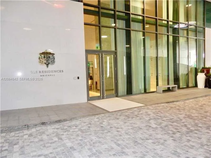 1300 S Miami Ave #3503 Miami, FL 33130