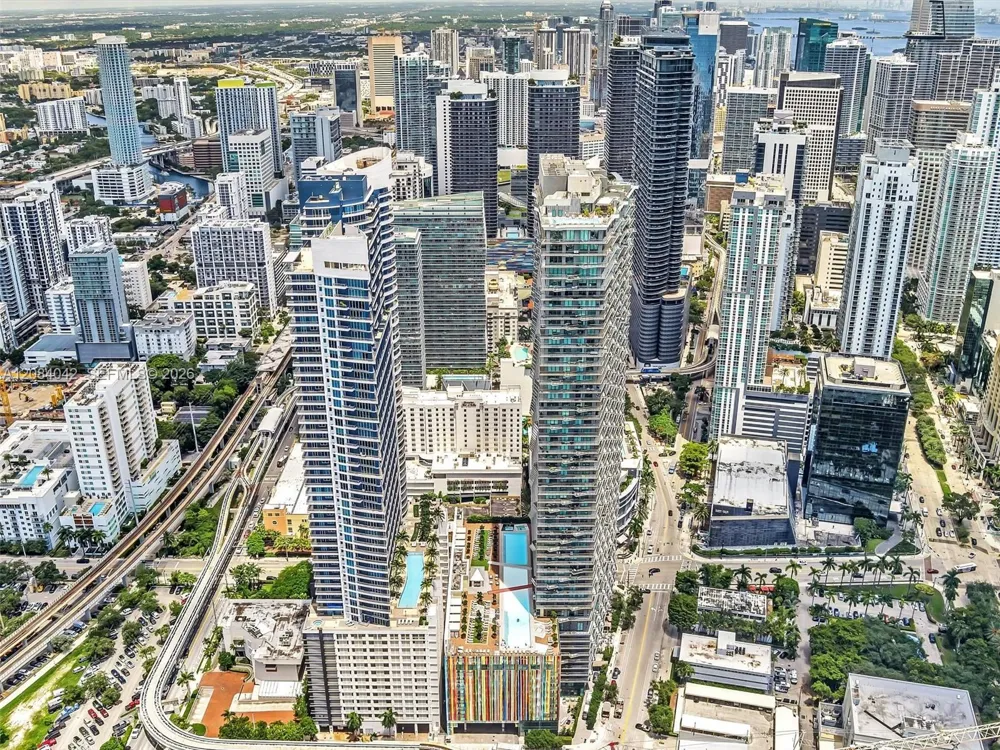 1300 S Miami Ave #3503 Miami, FL 33130