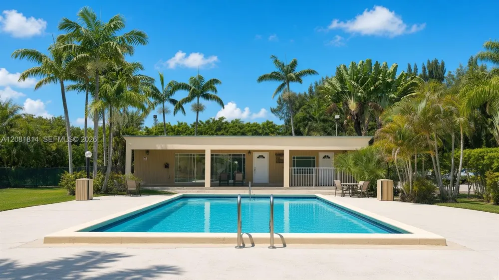 5500 SW 77th Ct #201 Miami, FL 33155
