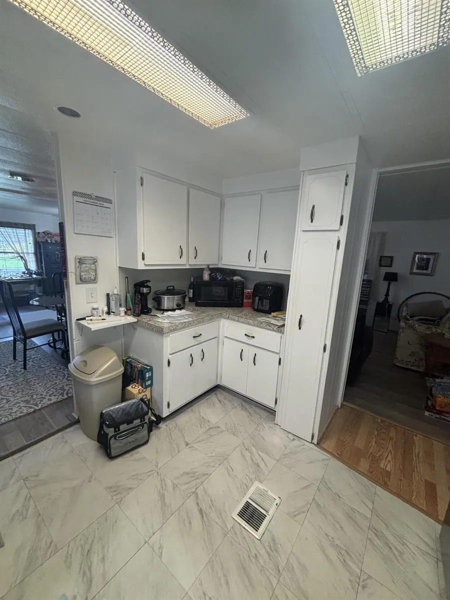 4042 Royal Manor Boulevard Boynton Beach, FL 33436