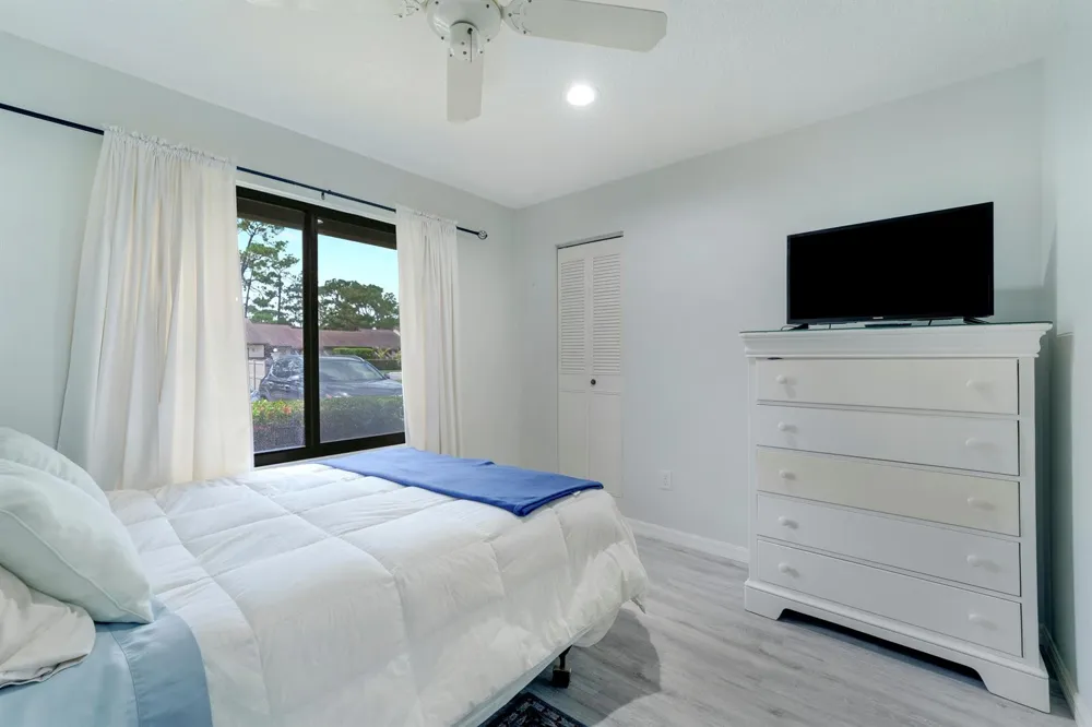 205 STAR CLUSTERS COURT Royal Palm Beach, FL 33411