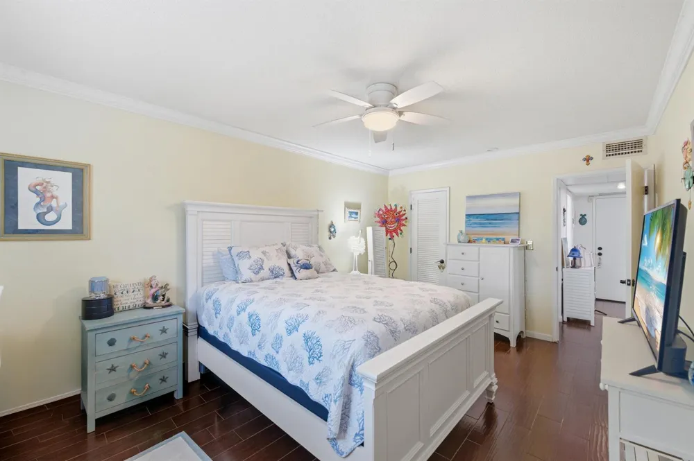 101 E Mcnab Road #102 Pompano Beach, FL 33060