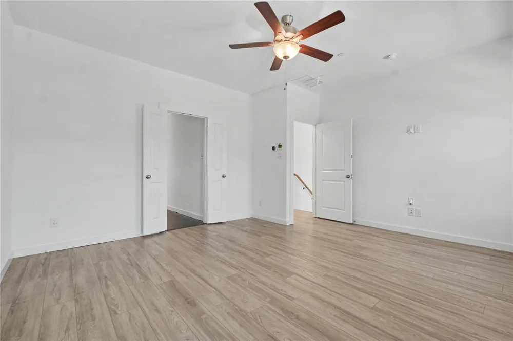 4533 English Maple Drive Arlington, TX 76005