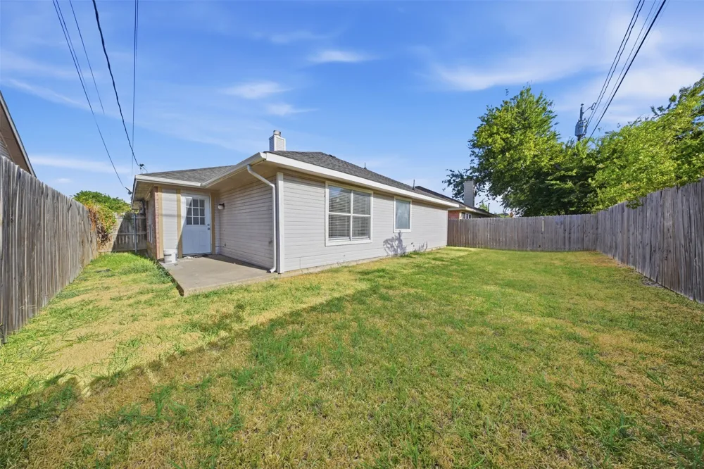 737 Nelson Drive Cedar Hill, TX 75104