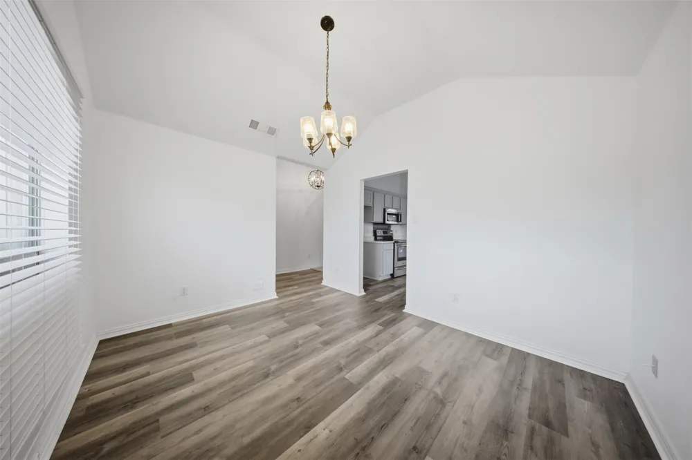 737 Nelson Drive Cedar Hill, TX 75104
