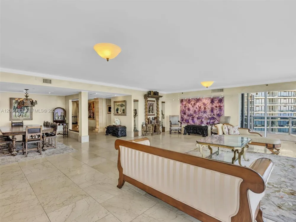 18911 Collins Ave #2101 Sunny Isles Beach, FL 33160