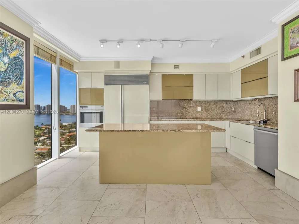 18911 Collins Ave #2101 Sunny Isles Beach, FL 33160