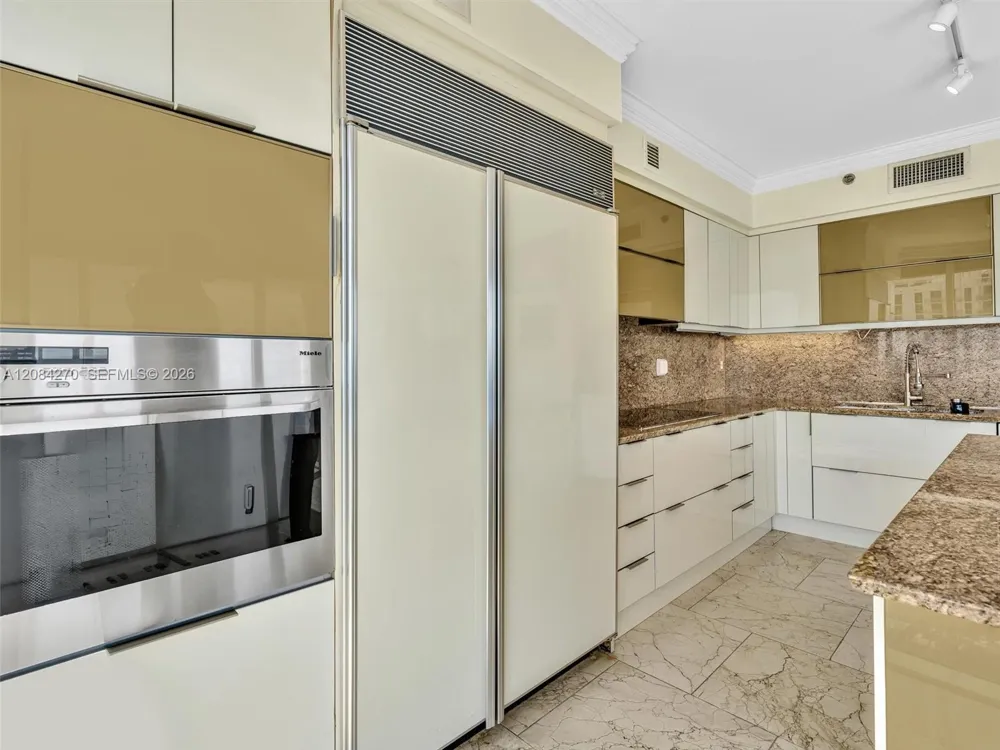 18911 Collins Ave #2101 Sunny Isles Beach, FL 33160