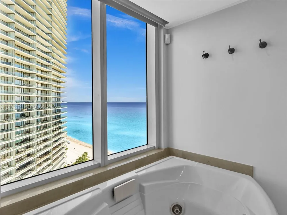 18911 Collins Ave #2101 Sunny Isles Beach, FL 33160