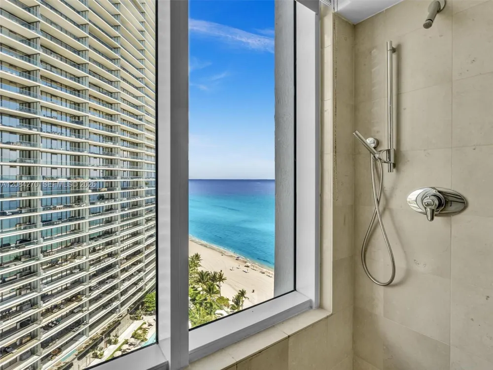 18911 Collins Ave #2101 Sunny Isles Beach, FL 33160
