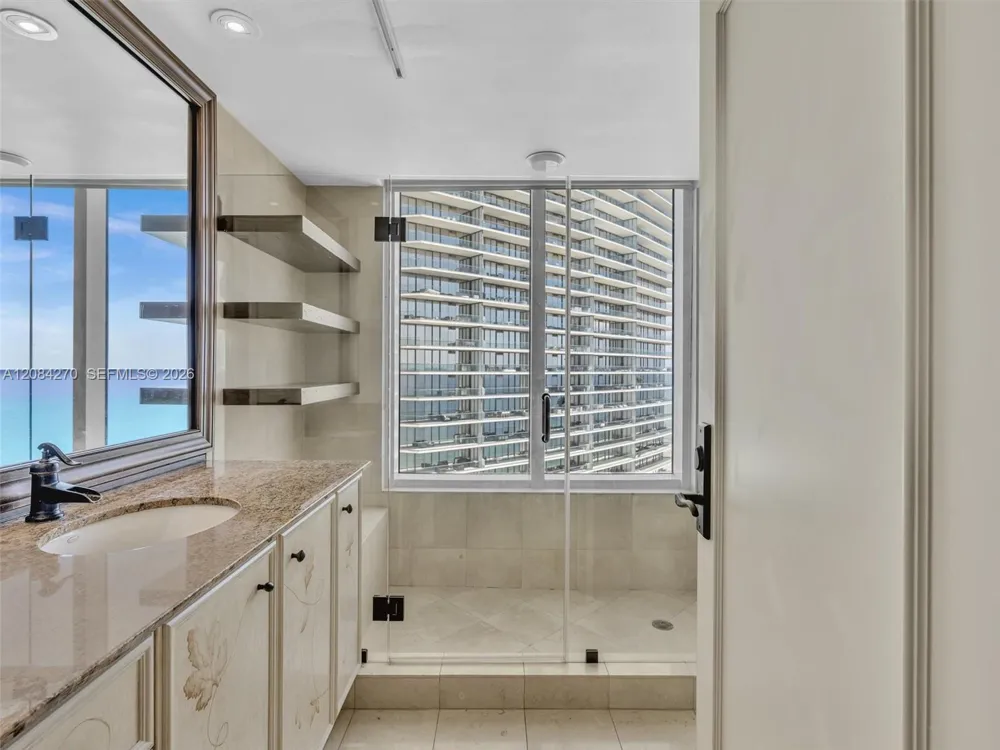 18911 Collins Ave #2101 Sunny Isles Beach, FL 33160