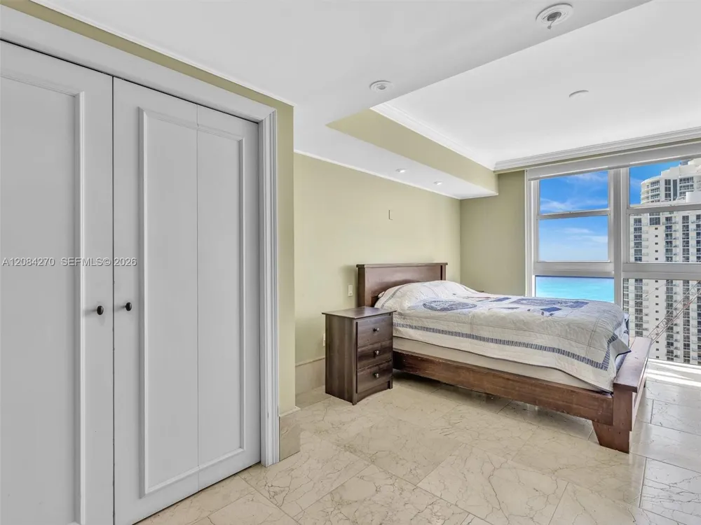 18911 Collins Ave #2101 Sunny Isles Beach, FL 33160