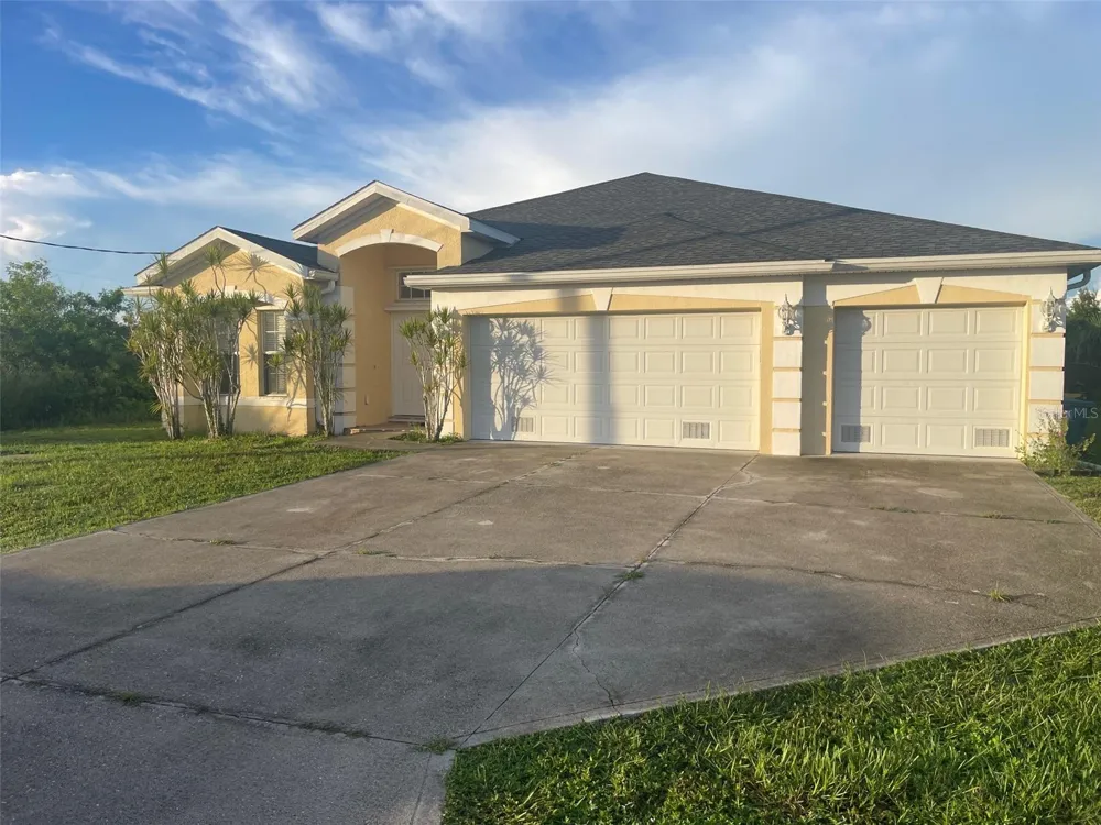 13481 TRASCORO LANE Port Charlotte, FL 33981