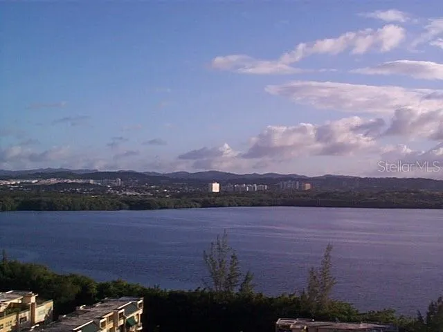 #4 AVE LAGUNA GARDEN Carolina, PR 00979
