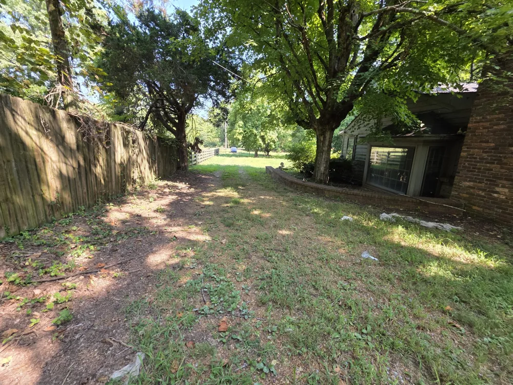 285 Haywood Ln Nashville, TN 37211