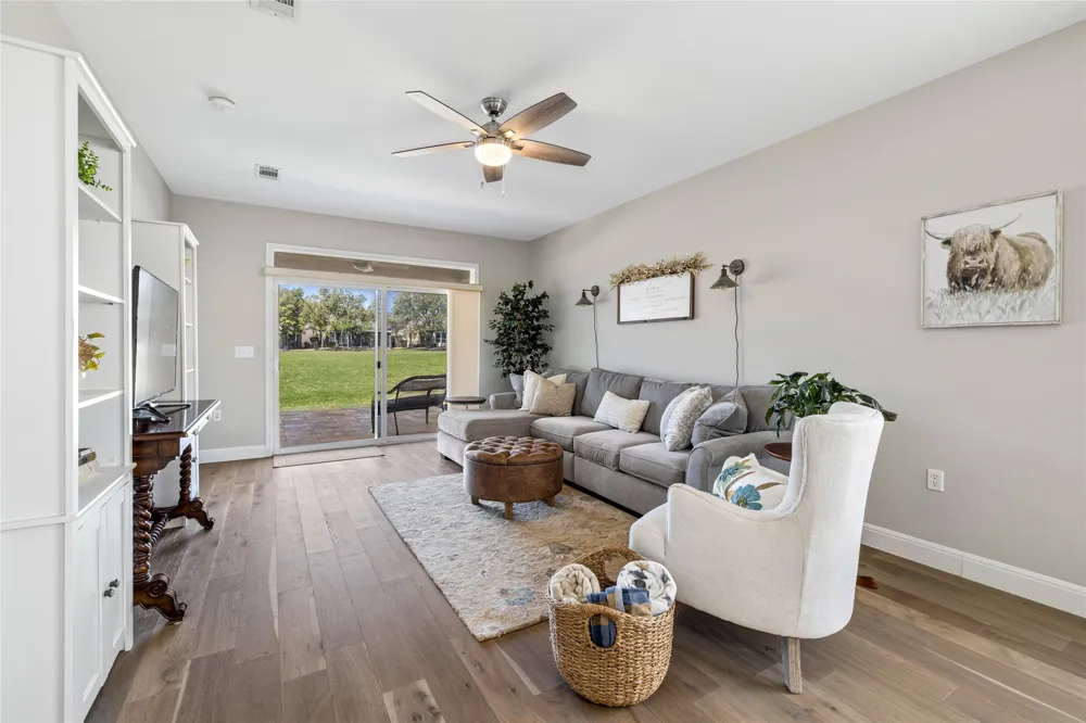 210 Crockett Lane Georgetown, TX 78633